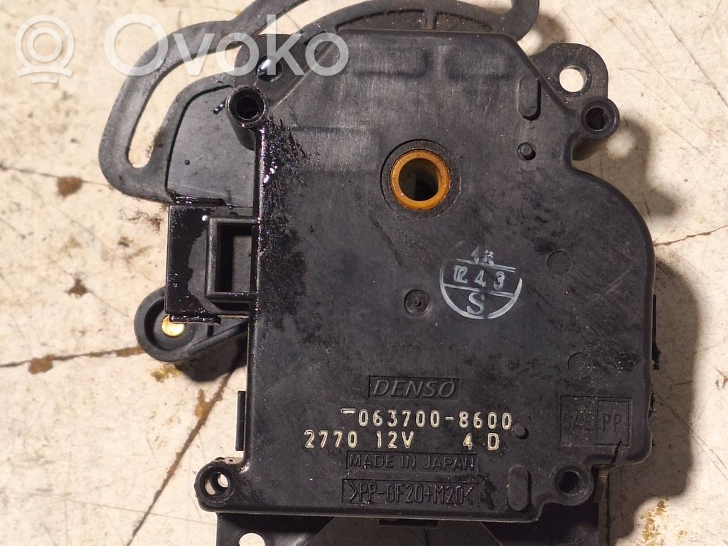 Toyota Avensis Verso Air flap motor/actuator 
