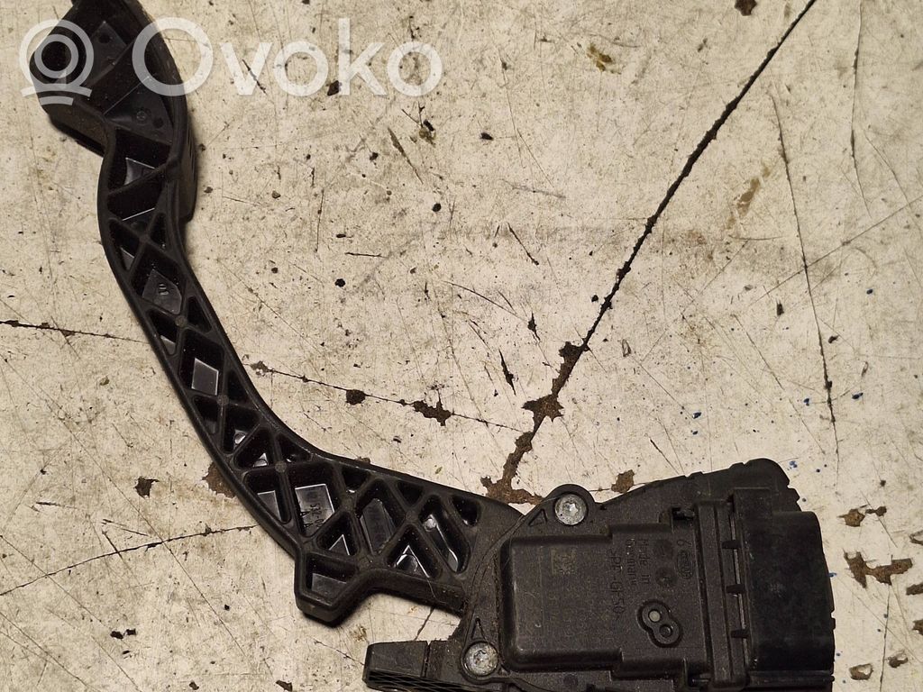 Ford Focus C-MAX Accelerator throttle pedal 