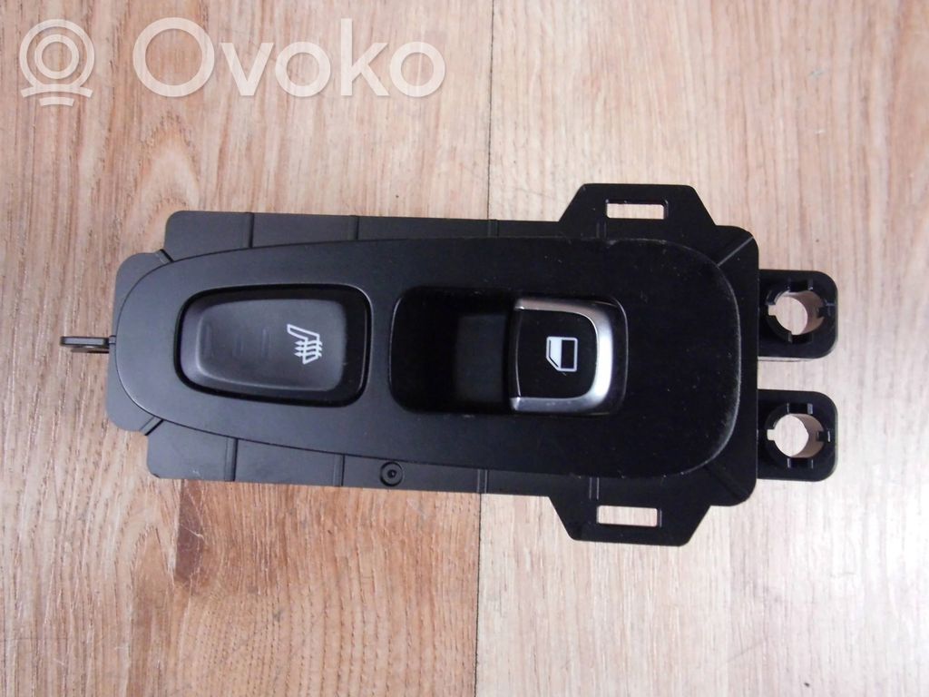 Electric window control switch   93580J5000