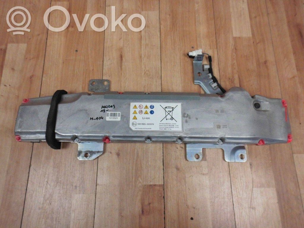 Inversor/convertidor de voltaje   BDMC67ZB3E,BDMC67ZB3