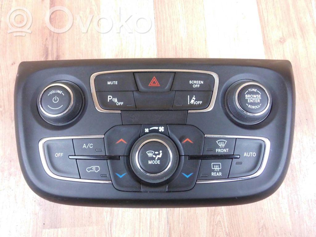 Jeep Compass Climate control/heater control trim 
