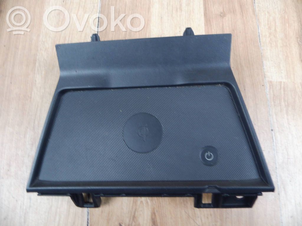 Mazda CX-9 Wireless charging module 