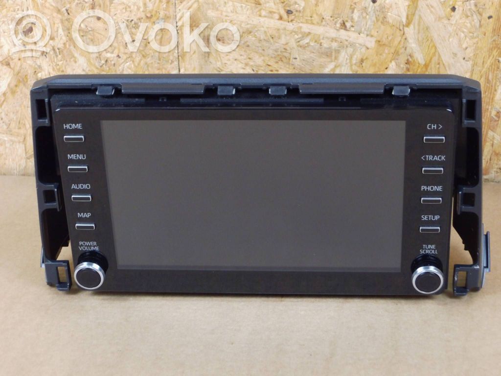 Suzuki Swace Panel / Radioodtwarzacz CD/DVD/GPS 