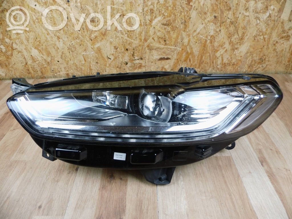 Ford Mondeo MK V Scheinwerfer 