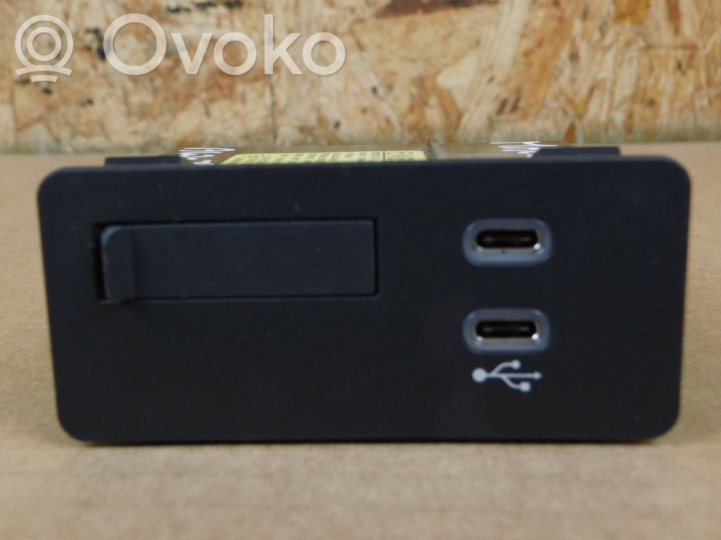 Mazda CX-5 II Enchufe conector USB 