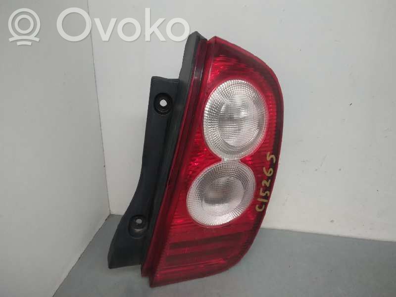 Nissan Micra Lampă spate în caroserie 