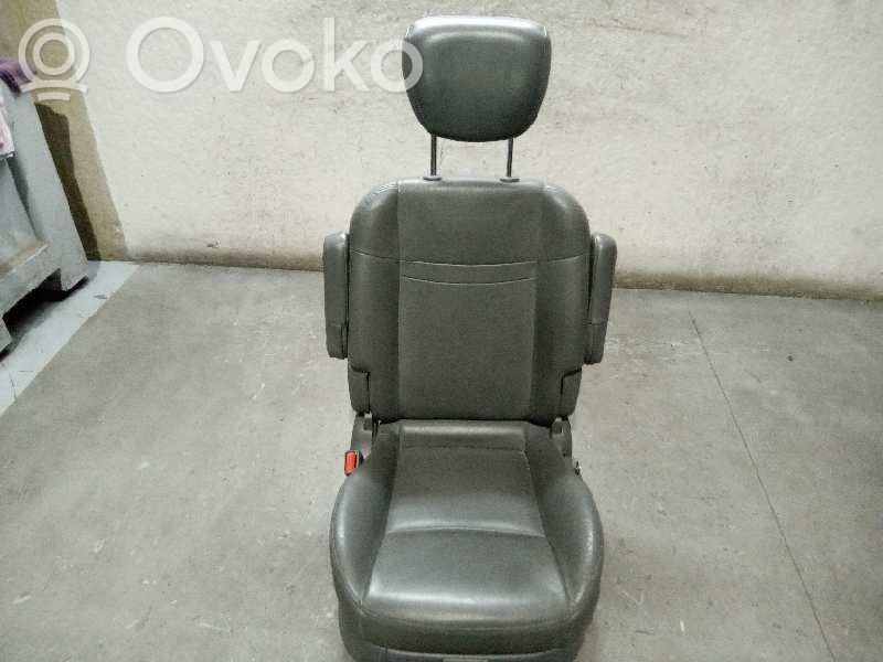 SsangYong Rodius Scaun spate 
