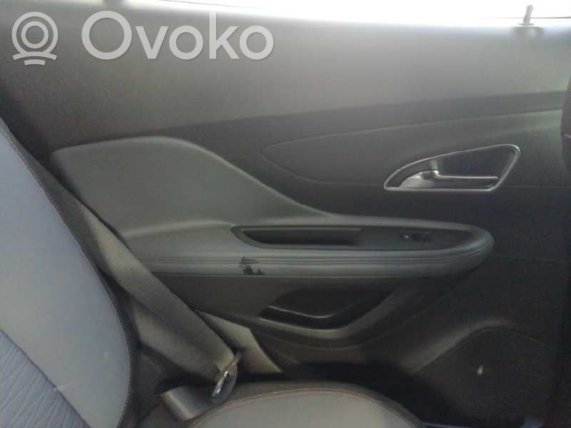 Opel Mokka Rivestimento del pannello della portiera posteriore 
