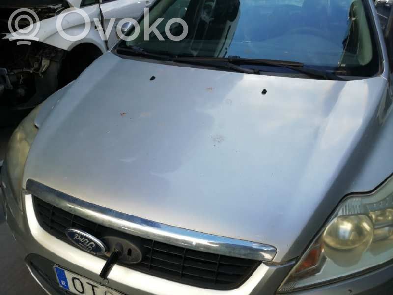 Ford Focus Konepelti 