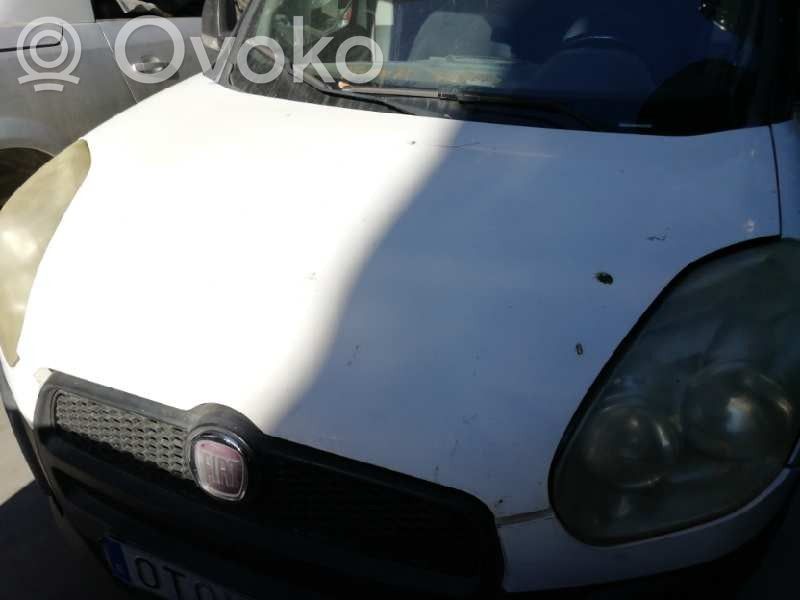 Fiat Doblo Vano motore/cofano