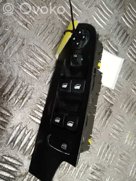 Citroen C4 SpaceTourer Przyciski szyb 