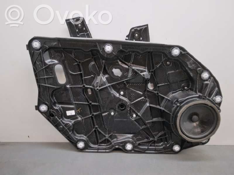 Ford Focus Front door manual window regulator 
