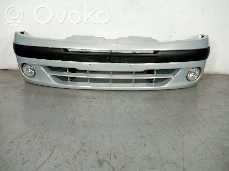 Renault Scenic I Parachoques delantero 