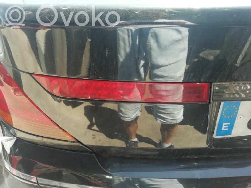 BMW 7 E65 E66 Aizmugurējais lukturis virsbūvē 