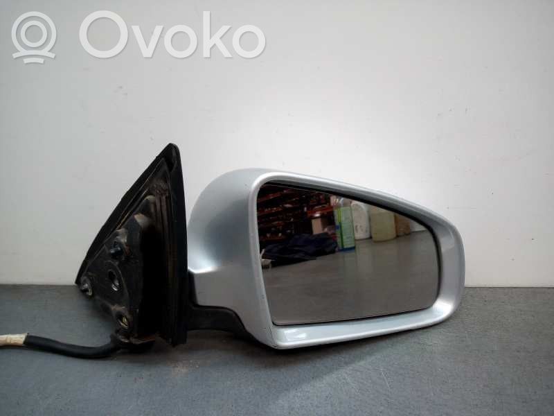 Audi A6 S6 C6 4F Front door electric wing mirror 