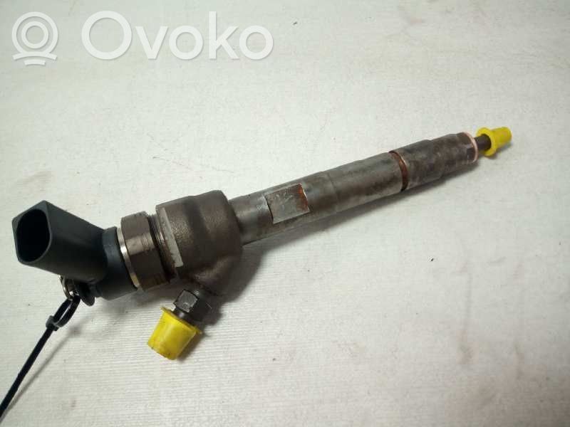 Inyector de combustible   7798446,0445110289