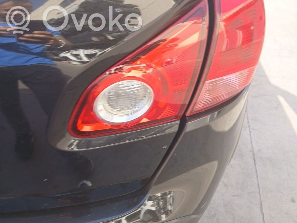 Nissan Qashqai+2 Luci posteriori 