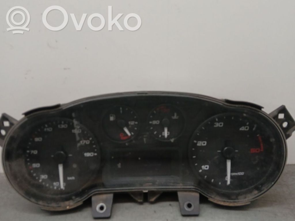 Iveco Daily 6th gen Nopeusmittari (mittaristo) 