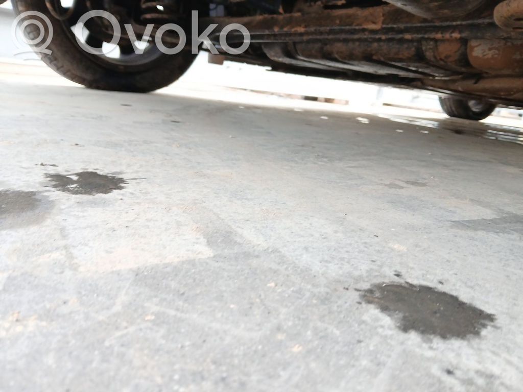 KIA Stonic Eje trasero con reductor 