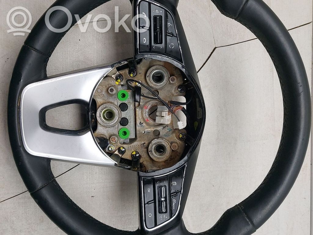KIA Ceed Stūre 