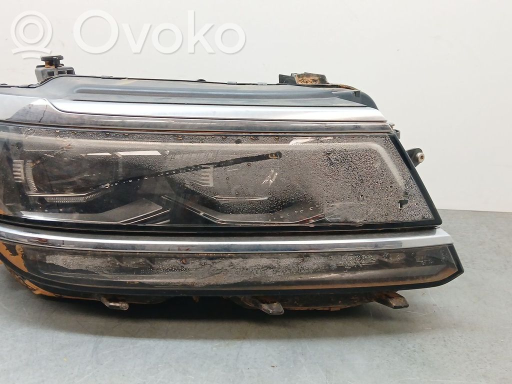Volkswagen Tiguan Priekšējais lukturis 