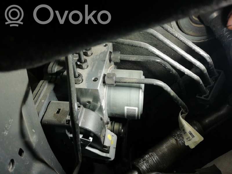 KIA Ceed ABS Blokas 