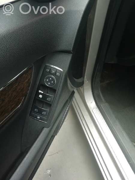 Mercedes-Benz C W203 Electric window control switch 