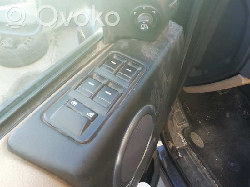 Land Rover Discovery Przyciski szyb 