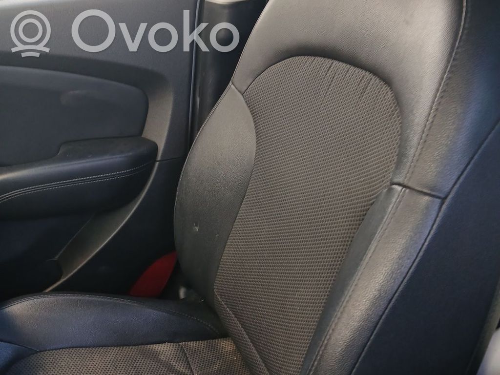 Hyundai ix35 Fotel przedni pasażera 