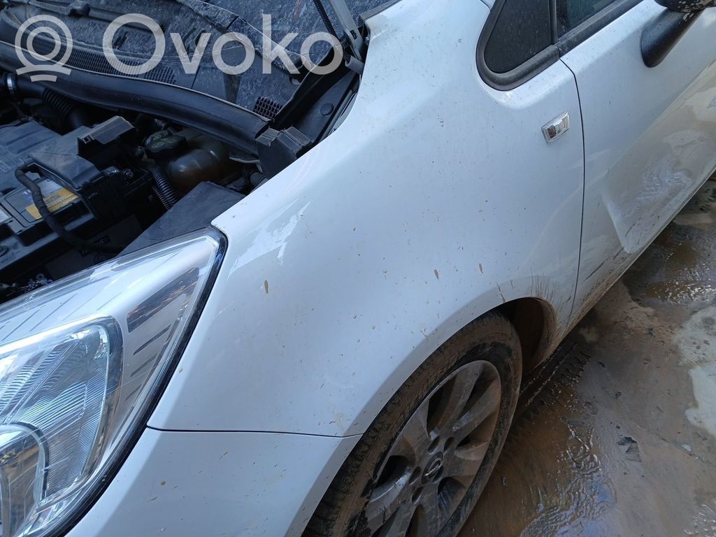Opel Meriva B Sparnas 