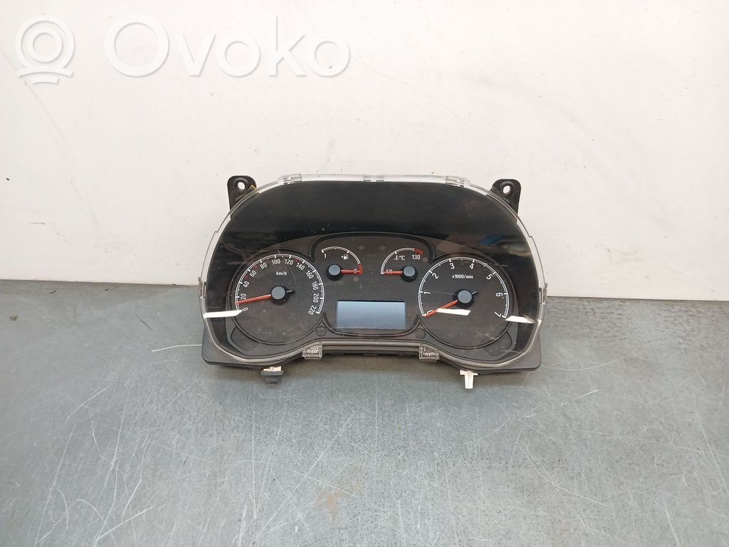 Opel Combo E Speedometer (instrument cluster) 