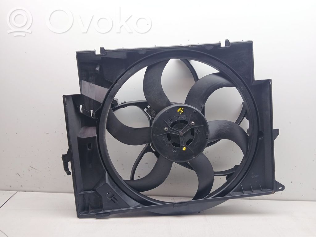 BMW 3 E90 E91 Elektrisks radiatoru ventilators 