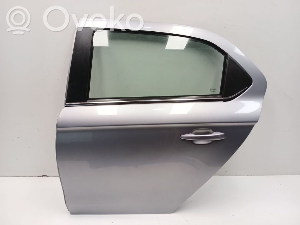 Takaovi   9675190780