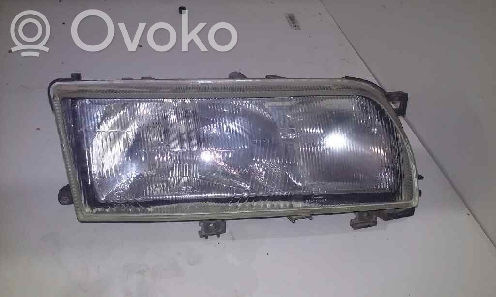 Nissan Primera Priekinis žibintas 