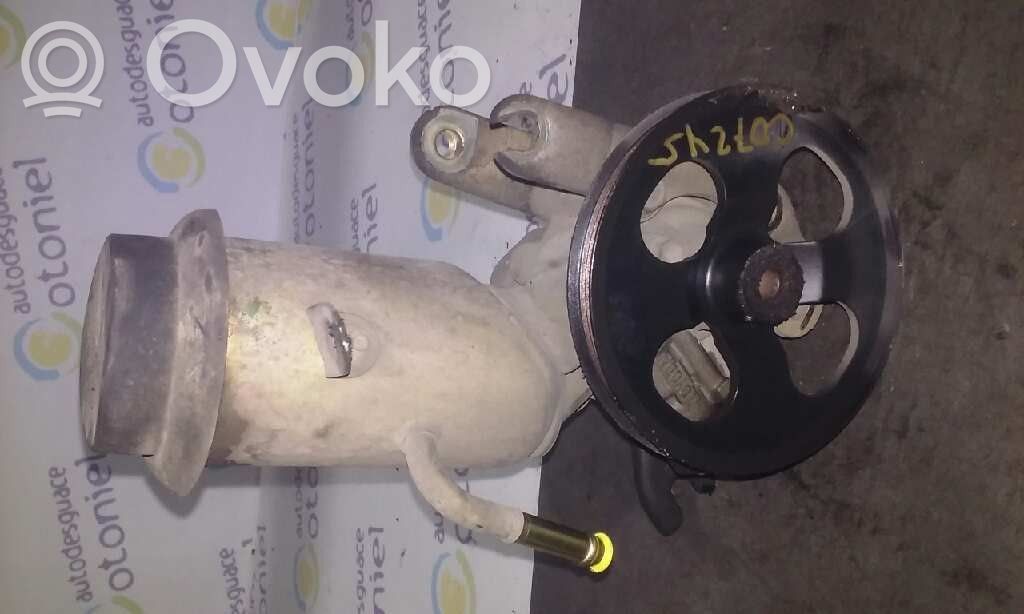 Toyota Yaris Насос усилителя руля 