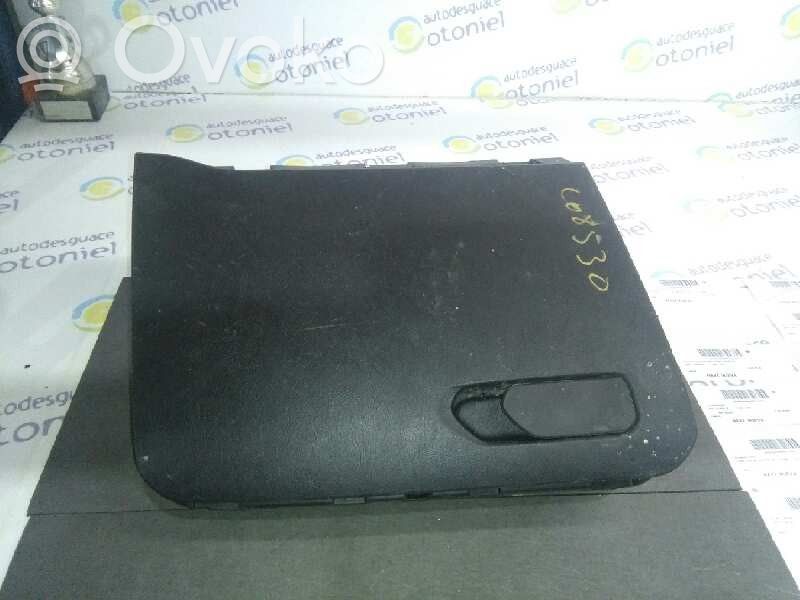 Fiat Tipo Guantera 