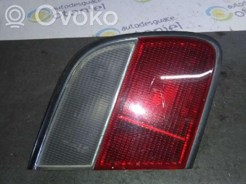 Nissan Almera Takavalot 