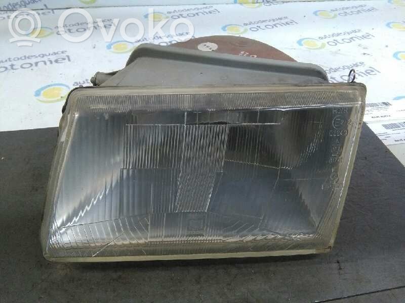 Peugeot 309 Headlight/headlamp 