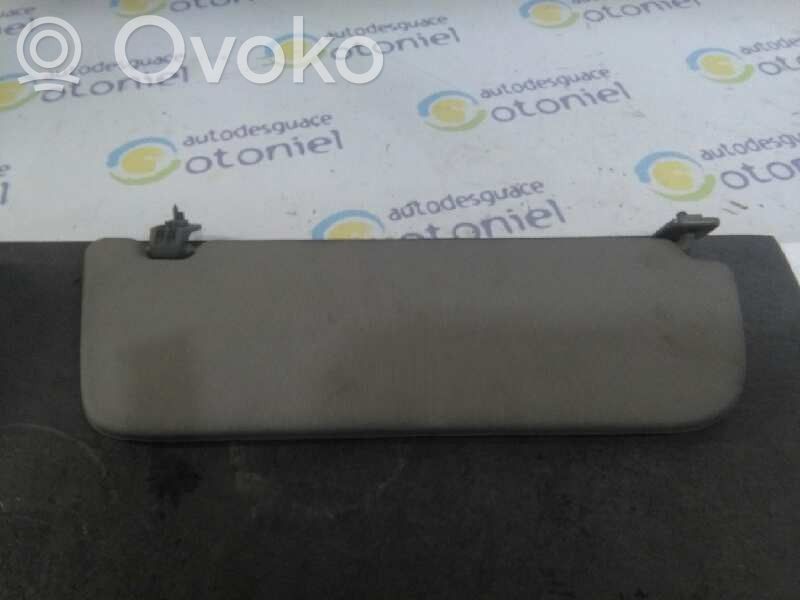 Sun visor