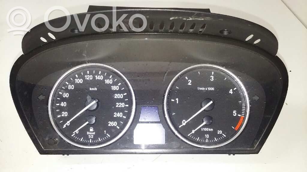 BMW 5 E60 E61 Nopeusmittari (mittaristo) 
