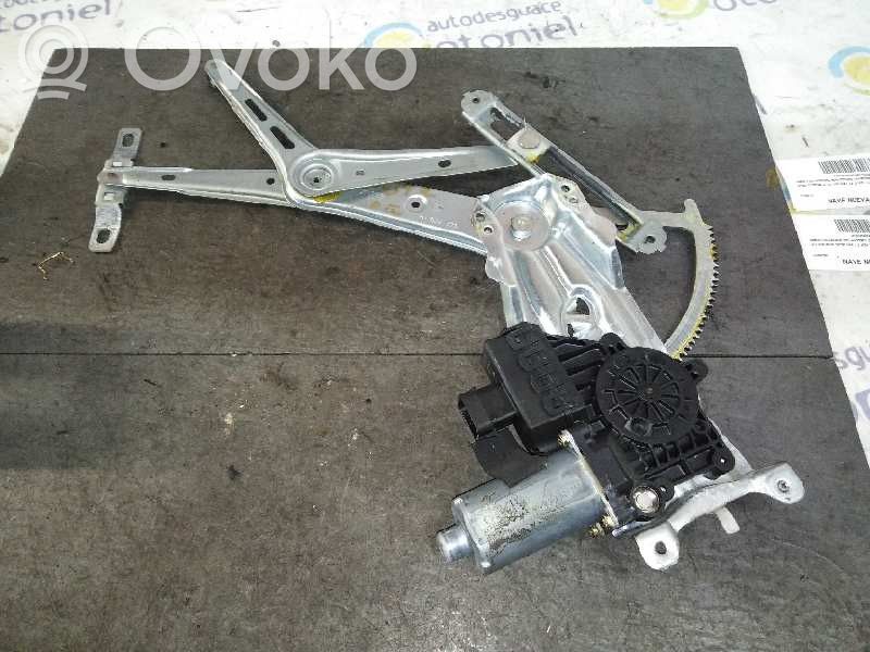 Opel Astra G Front door manual window regulator 