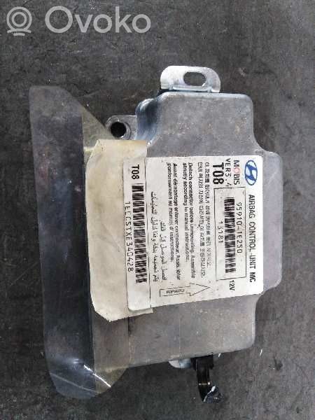 Hyundai Accent Airbag control unit/module 
