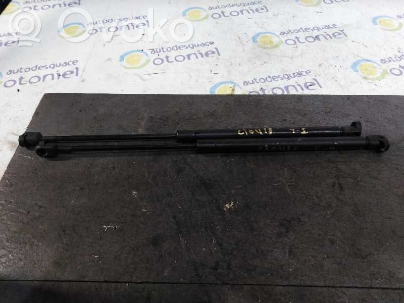 Renault Clio I Tailgate/trunk strut/damper 