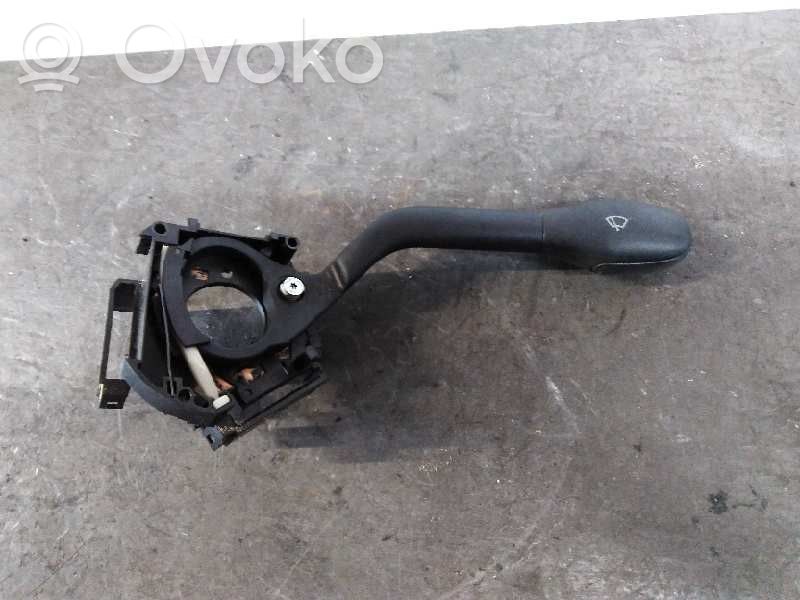 Volkswagen Vento Manetă ștergător parbriz