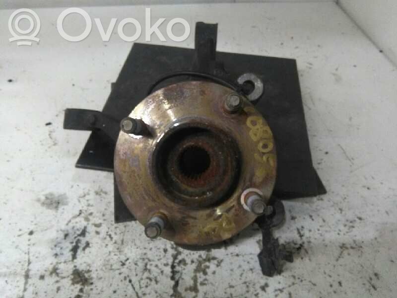 Ford Fiesta Fuso a snodo con mozzo ruota anteriore 