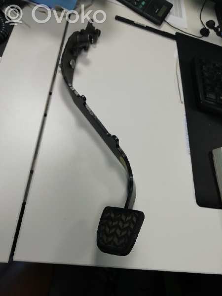 Pedal de embrague