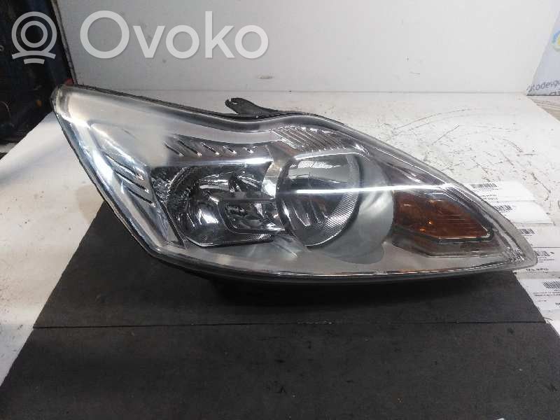 Ford Focus Headlight/headlamp 