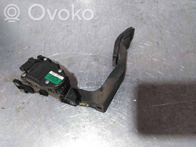 Sensor de aceleración   4E1723523E