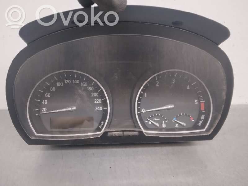 BMW X3 E83 Speedometer (instrument cluster) 