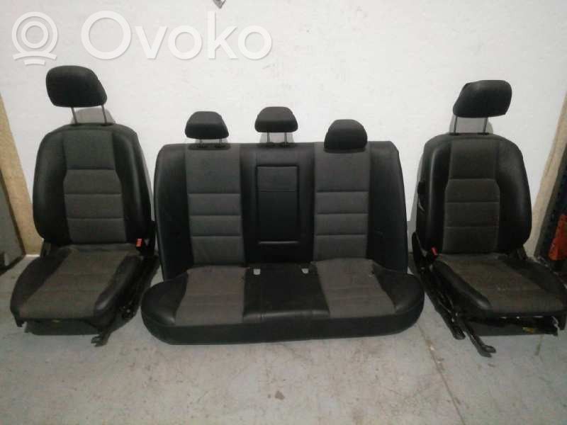 Mercedes-Benz C W204 Istuinsarja 